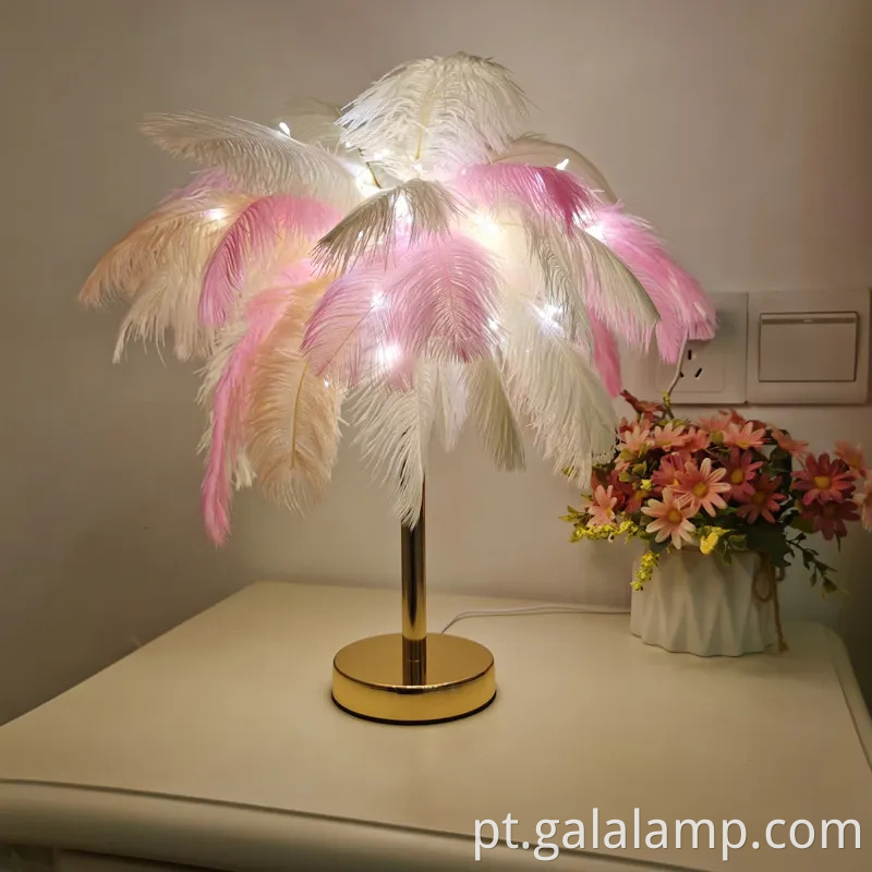 Lâmpada de penas de avestruz de luxo moderna para quartos elegantes